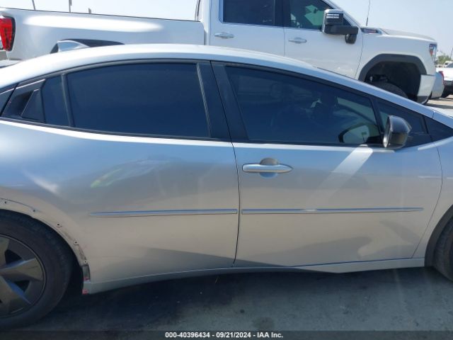 JTDACAAU0R3027455 Toyota Prius Le