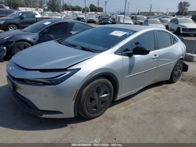 JTDACAAU0R3027455 Toyota Prius Le