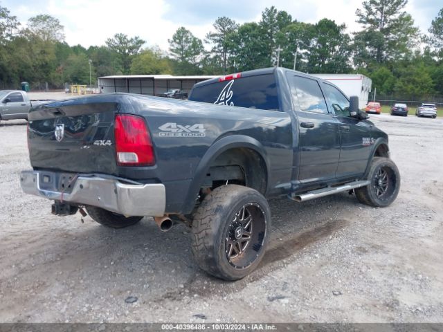 3C6UR5CL4JG189251 RAM 2500 Tradesman  4x4 6'4 Box
