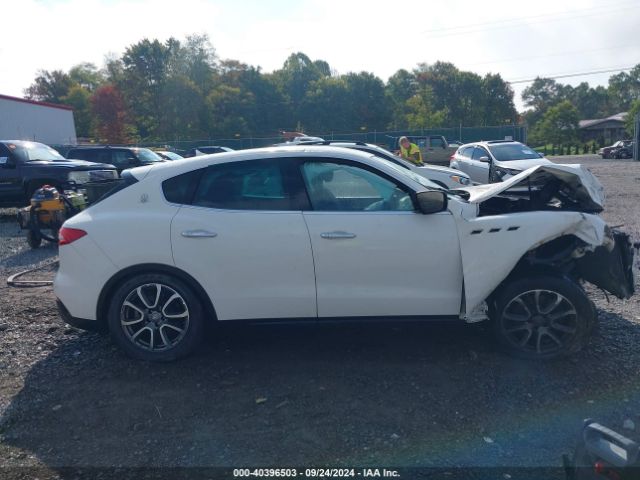 ZN661XUA3JX299297 Maserati Levante