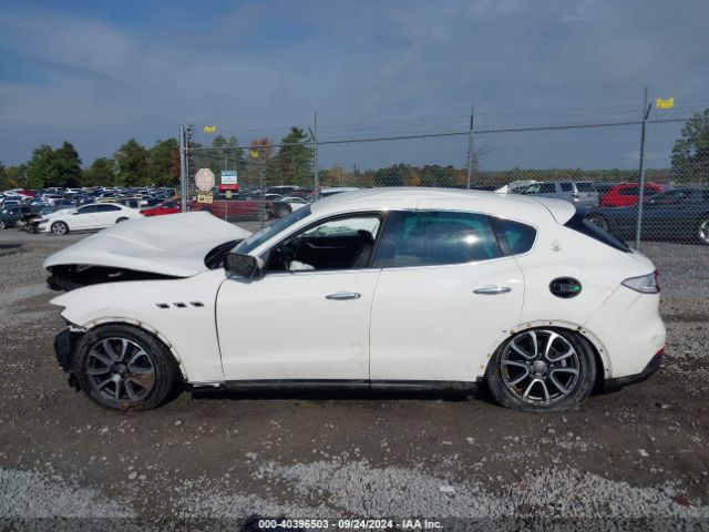 ZN661XUA3JX299297 Maserati Levante