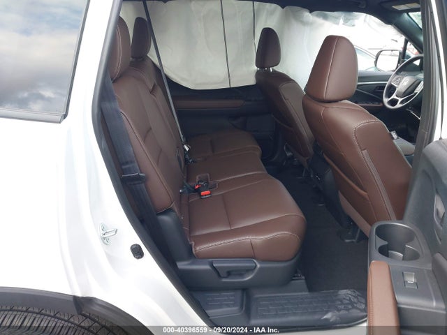 Honda Passport Awd Ex-l 2024 5FNYF8H56RB003757 Image 8