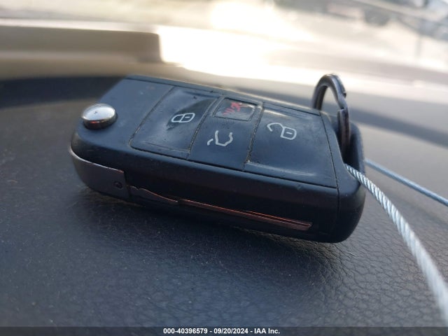3VWG57AU6KM015190 Volkswagen Golf 1.4t S/1.4t Se