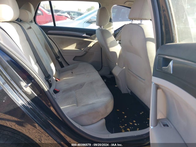 3VWG57AU6KM015190 Volkswagen Golf 1.4t S/1.4t Se