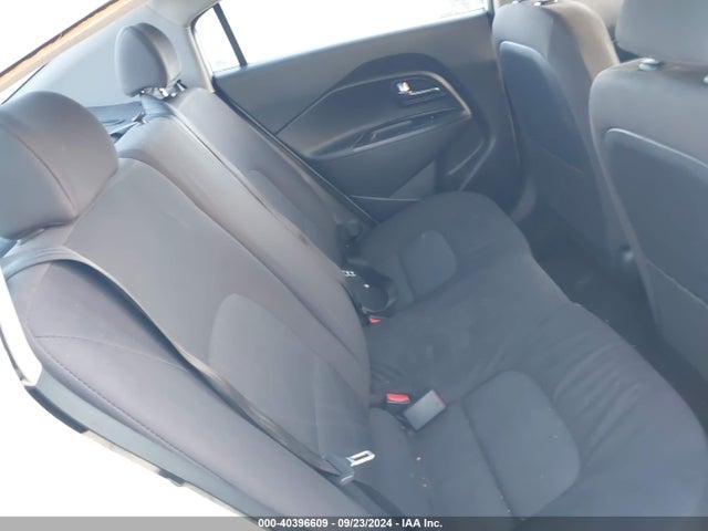 KIA RIO LX 2017 KNADM4A3XH6121095 Image 8