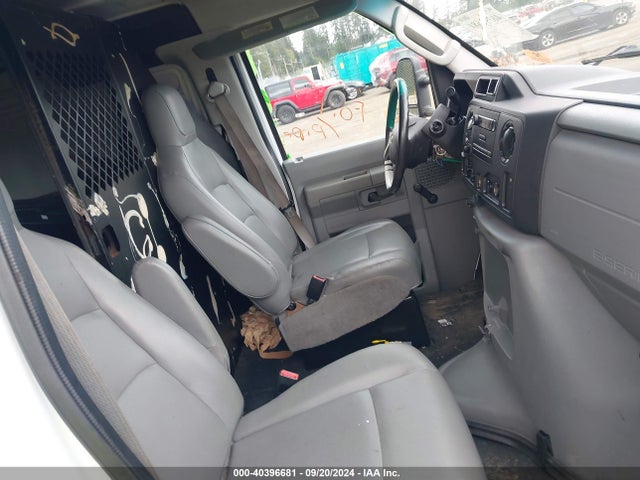 Ford E-250 Commercial 2014 1FTNE2EW6EDA75186 Image 5