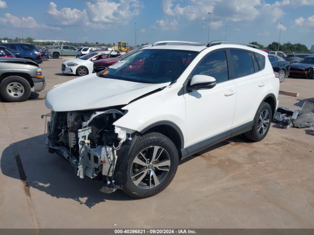 JTMWFREV6HJ714254 Toyota Rav4 Xle