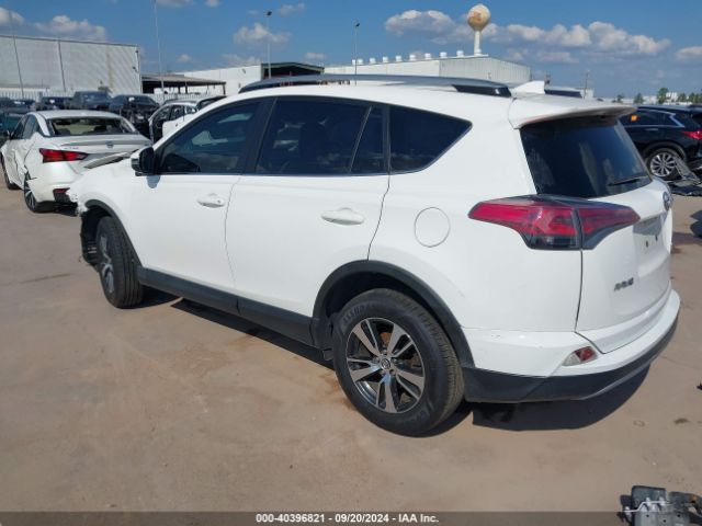 JTMWFREV6HJ714254 Toyota Rav4 Xle