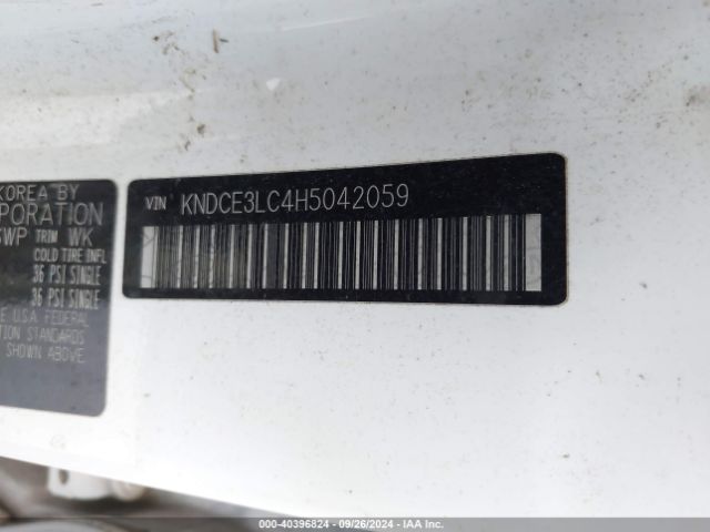 KNDCE3LC4H5042059 KIA Niro Touring