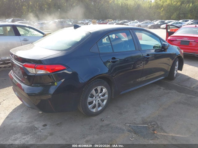 Toyota COROLLA LE 2022 5YFEPMAE4NP289755 Image 4