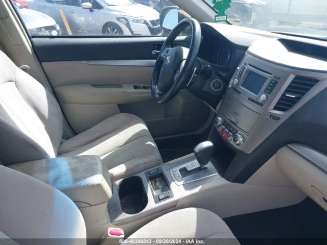 4S4BRBDC1E3276333 Subaru Outback 2.5i Premium