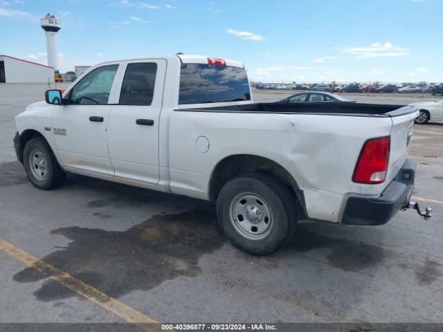 1C6RR7FT5HS705309 RAM 1500 Tradesman Quad Cab 4x4 6'4 Box