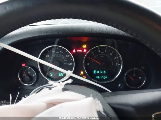 1C4HJWEG4GL166295 Jeep Wrangler Unlimited Sahara