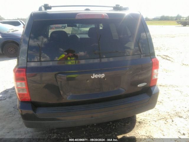 1C4NJPFA2ED522205 Jeep Patriot Latitude