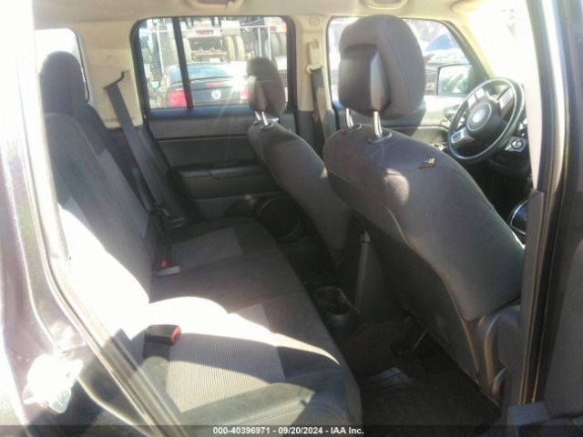 1C4NJPFA2ED522205 Jeep Patriot Latitude