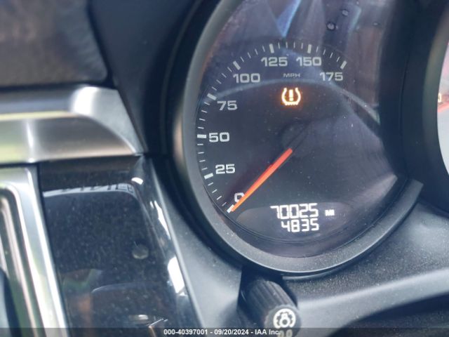 WP1AB2A58HLB16379 Porsche MACAN S