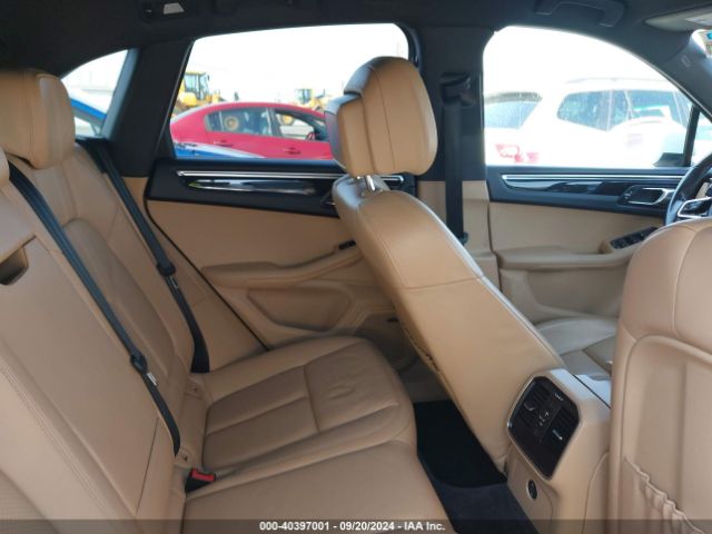 WP1AB2A58HLB16379 Porsche MACAN S