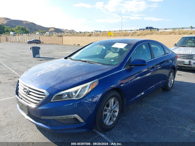 Hyundai SONATA SE 2015 5NPE24AF9FH180956 Image 2