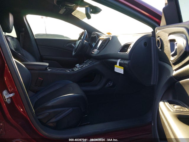 Продаж на аукціоні авто 2016 Chrysler 200 S, vin: 1C3CCCBG7GN104759, номер лоту: 40397041