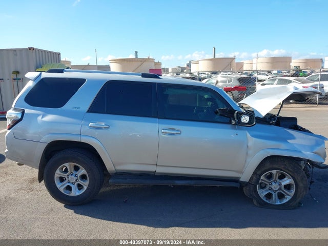 Toyota 4runner Sr5 Premium 2023 JTEFU5JR3P5296469 Image 13