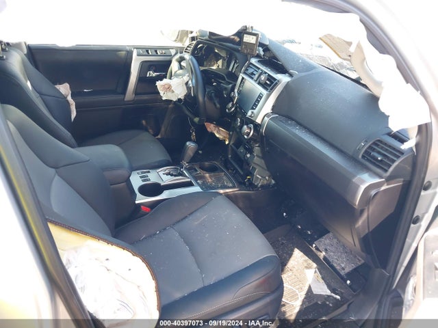 Toyota 4runner Sr5 Premium 2023 JTEFU5JR3P5296469 Image 5