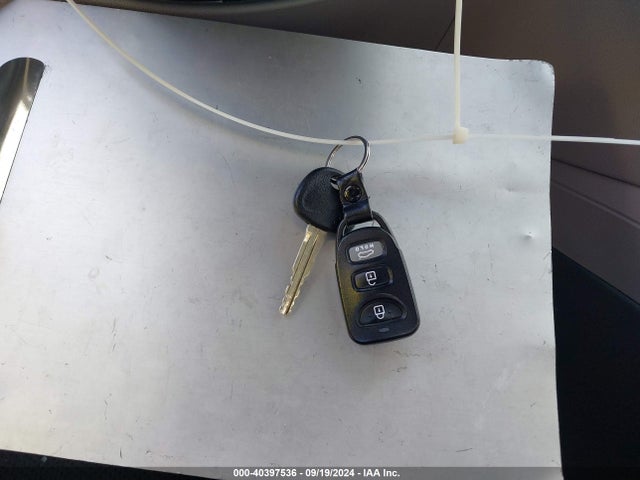 Hyundai ELANTRA SE 2019 5NPD74LF7KH464025 Image 11