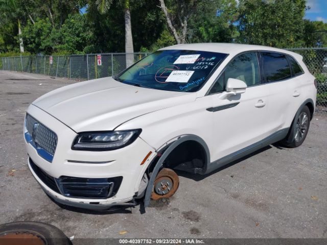 2LMPJ6K97KBL26017 Lincoln Nautilus Select