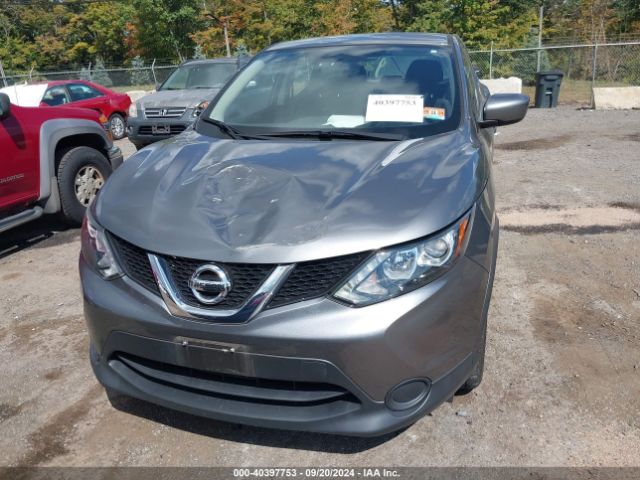 JN1BJ1CR5HW129904 Nissan Rogue Sport S