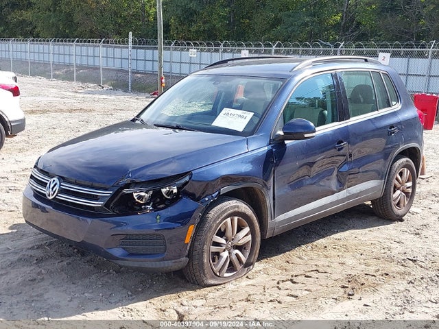 WVGAV7AX8GW590526 Volkswagen TIGUAN S