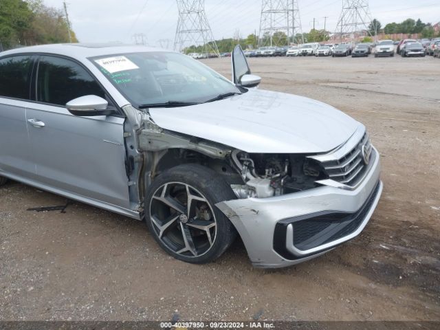 1VWMA7A31LC023187 Volkswagen Passat 2.0t R-line