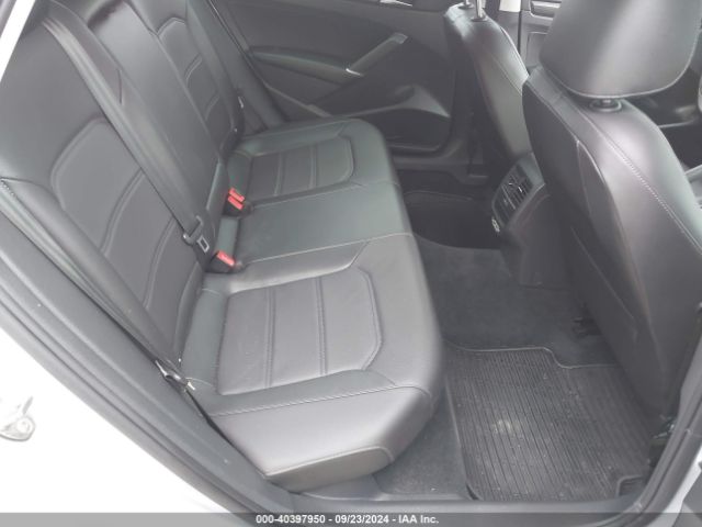 1VWMA7A31LC023187 Volkswagen Passat 2.0t R-line