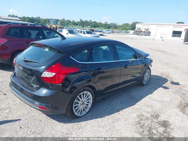 Ford FOCUS ELECTRIC 2014 1FADP3R49EL341803 Image 4