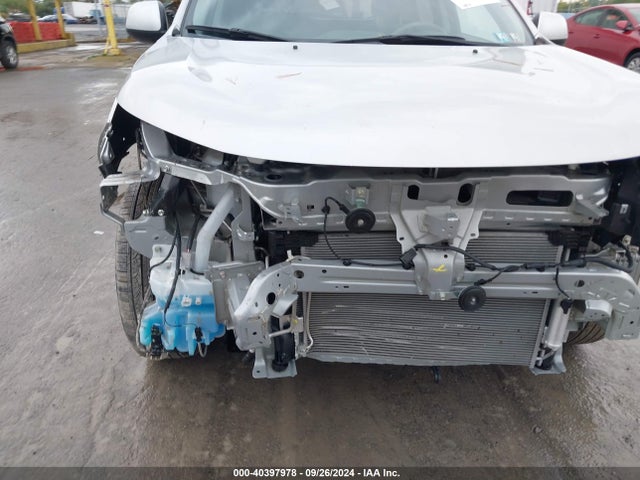 JA4ARUAU4NU002475 Mitsubishi Outlander Sport 2.0 Be Awc/2.0 Es Awc/2.0 Le Awc/2.0 Se Awc/2.0 Se Special Edition Awc