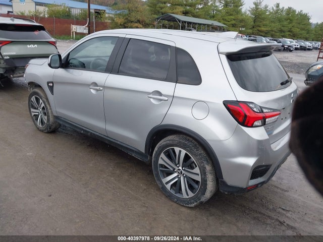2022 MITSUBISHI OUTLANDER SPORT JA4ARUAU4NU002475 Photo 2