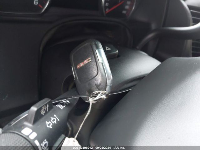 1GKS2HKJ8GR104785 GMC YUKON XL DENALI