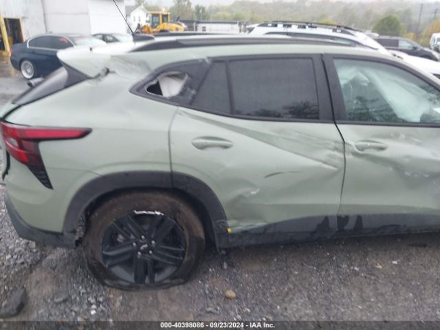 KL77LKE2XRC205555 Chevrolet Trax Fwd Activ