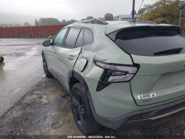 KL77LKE2XRC205555 Chevrolet Trax Fwd Activ