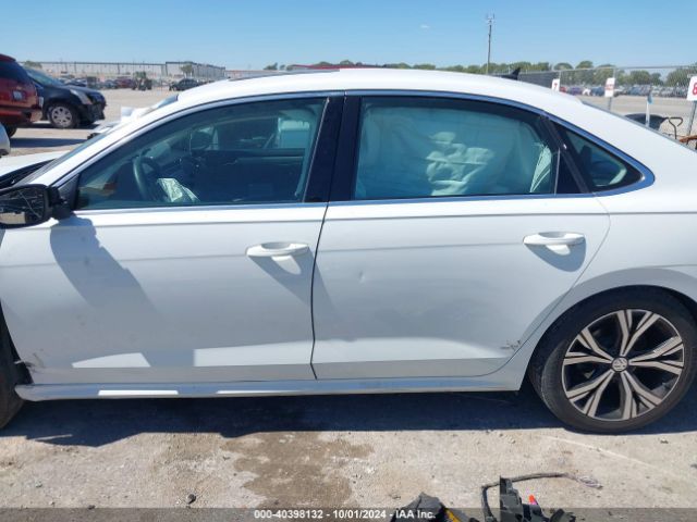 1VWSA7A30NC007380 Volkswagen Passat 2.0t Se