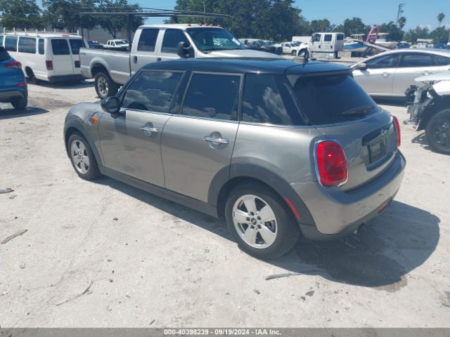 WMWXU1C35H2F78870 Mini Hardtop Cooper