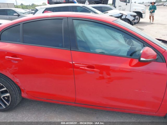 YV126MFL0H2432677 Volvo S60 T5 Dynamic