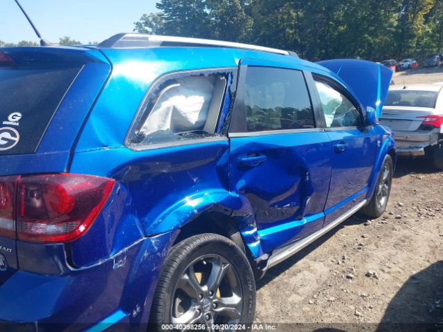 3C4PDCGBXFT511691 Dodge Journey Crossroad