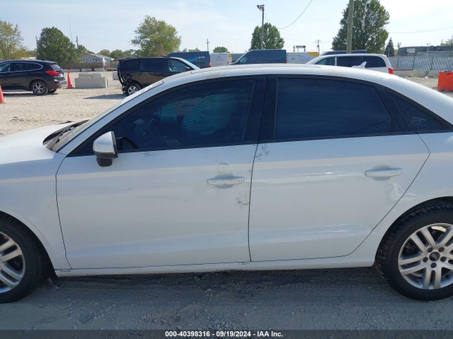 Audi A3 2.0t Premium 2017 WAUB8GFF4H1043118 Image 14