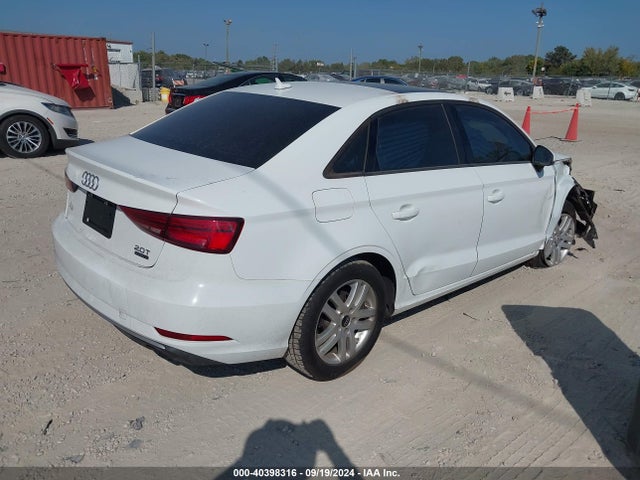 WAUB8GFF4H1043118 Audi A3 2.0t Premium