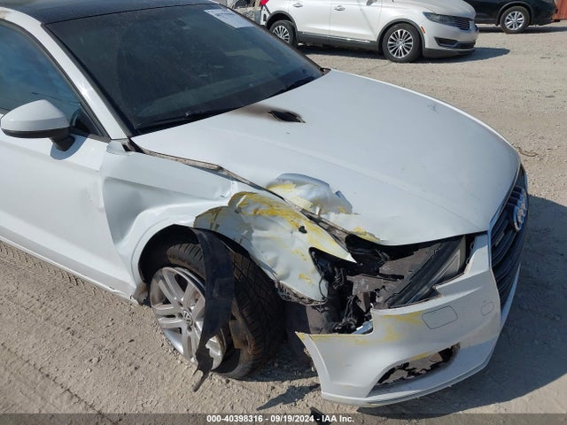 WAUB8GFF4H1043118 Audi A3 2.0t Premium