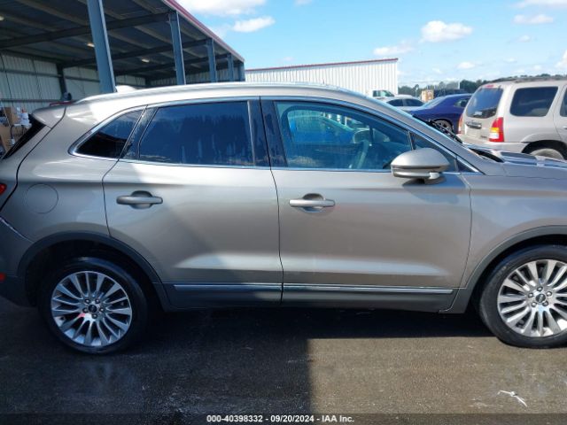 5LMCJ3D95GUJ12700 Lincoln Mkc Reserve