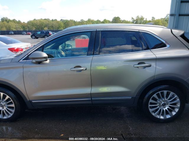 5LMCJ3D95GUJ12700 Lincoln Mkc Reserve