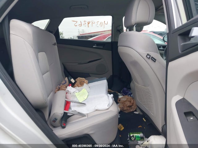 Hyundai TUCSON SE 2017 KM8J3CA40HU418430 Image 8