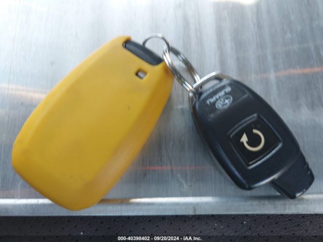 JF2SJGWC2JH588987 Subaru Forester 2.0xt Touring