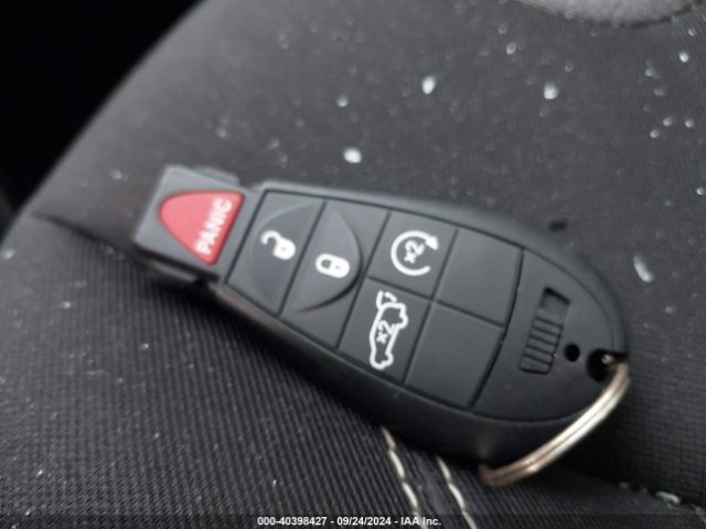 1C4PJLAB0FW506088 Jeep Cherokee Sport