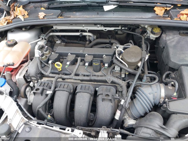 Ford FOCUS SE 2015 1FADP3K24FL381281 Image 10